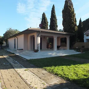 villa-etrusca.it-tuscanyhotel.com/